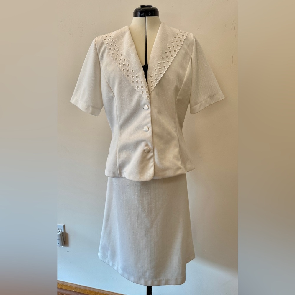 Vintage Apostrophe Cream Eyelet Collar Skirt Set Size 14/16 Feminine Cottagecore
